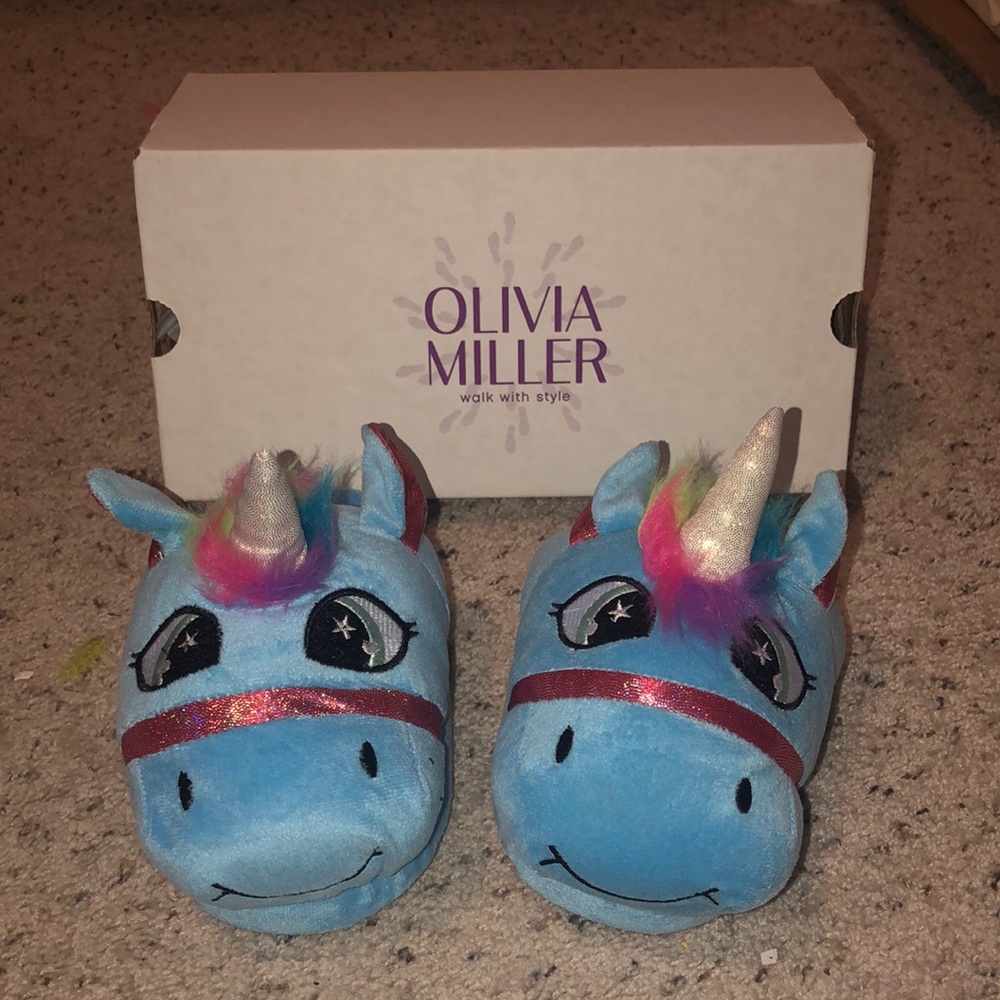 Olivia miller slippers NIB unicorn blue size 1/2 kids